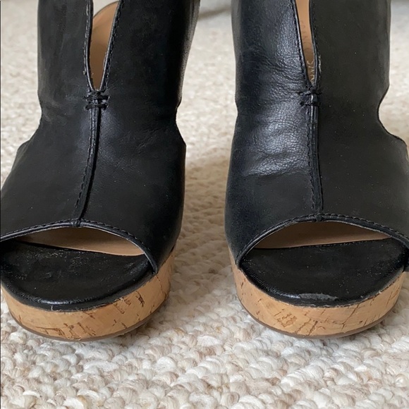 FRANCO SARTO Black Platforms - Picture 10 of 15